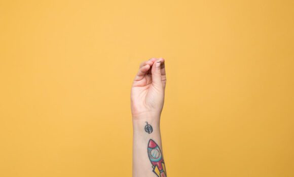 Speak like an italian with hands